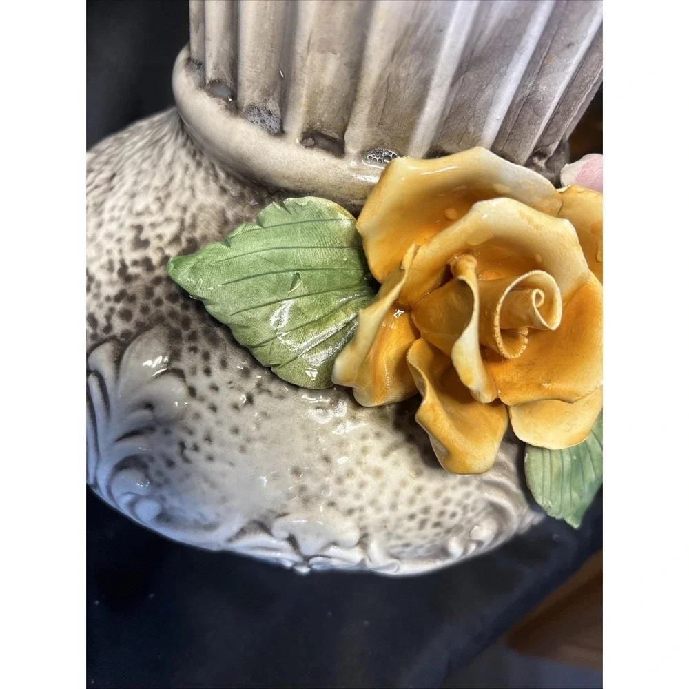 Large Vintage Capodimonte Style Porcelain Rose Vase Made In Italy 14in Tall 4lb